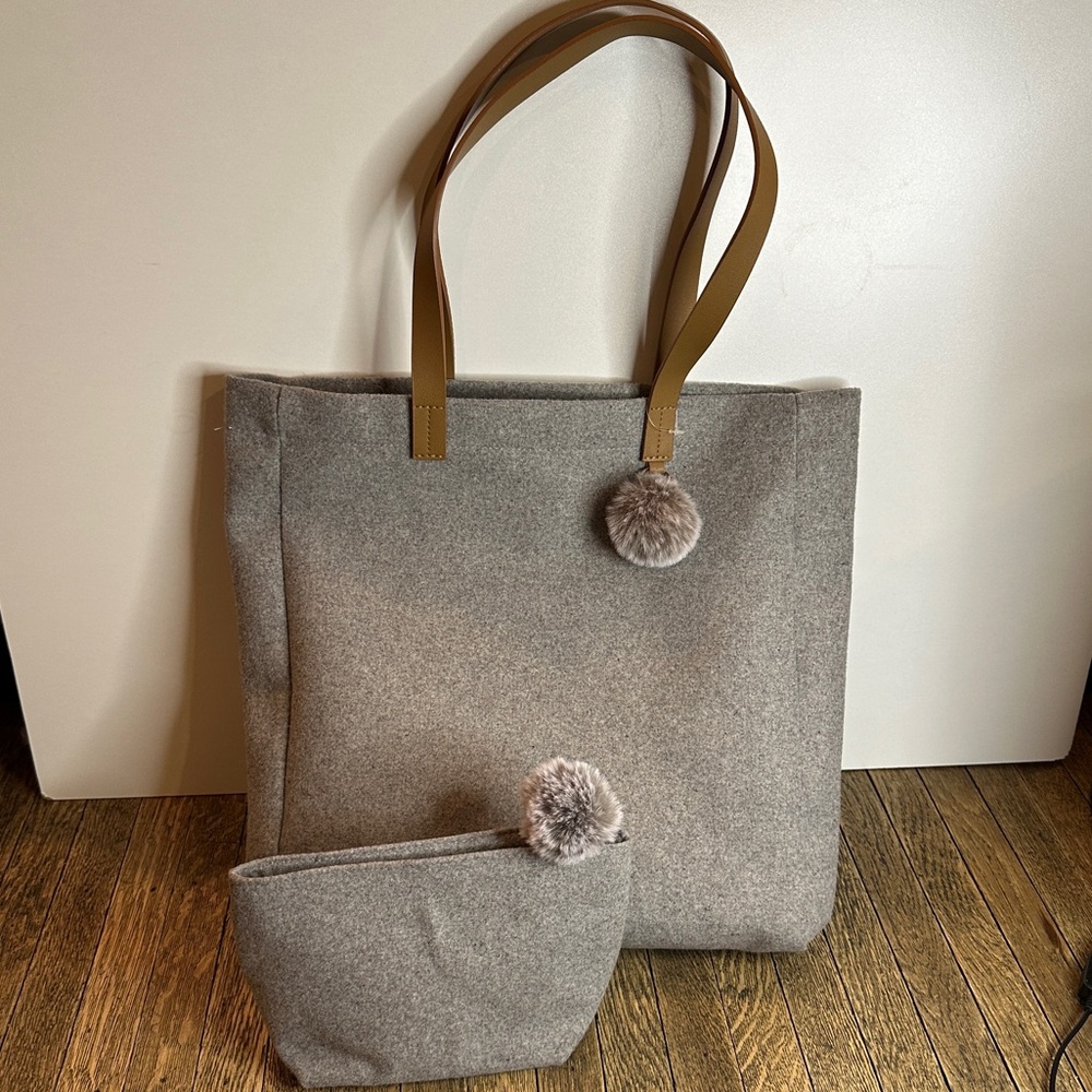 Gray Felt Tote Bag and Matching Small Makeup Bag with PomPoms. - Picture 2 of 7